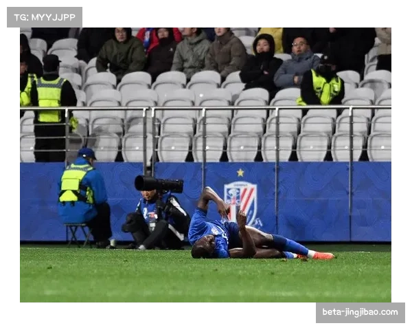 申花U23小将吴启鹏迎首秀 单后腰位置面临严峻考验